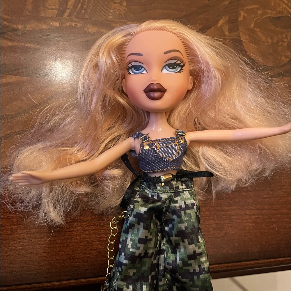 BRATZ CLEO 2001 Vintage restyled'